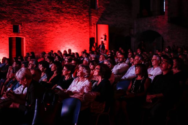 Il-Pubblico-della-seconda-serata-di-Biumor18-650x433