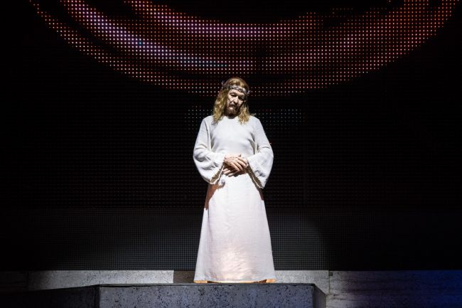 jesus-christ-superstar-musical-sferisterio-ted-neeley-macerata-2018-foto-ap-11-650x433