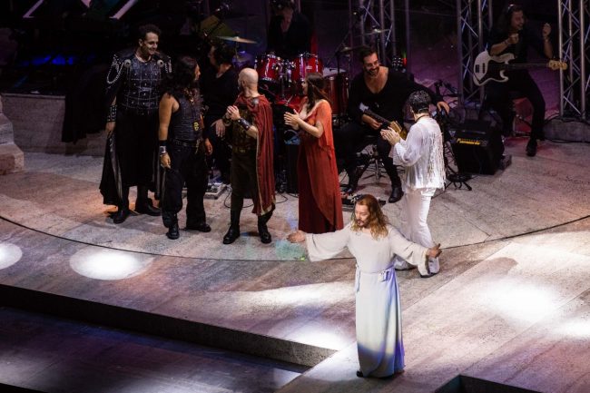 jesus-christ-superstar-musical-sferisterio-ted-neeley-macerata-2018-foto-ap-22-650x433