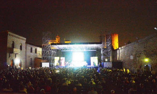 platea-02-1-650x393