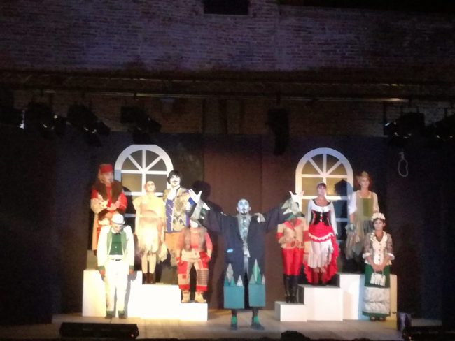 rassegna-estiva-sarnano-circolo-piazza-alta-1-650x488