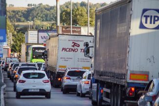 traffico-chiusura-casello-autostrada-civitanova-FDM-3-325x217