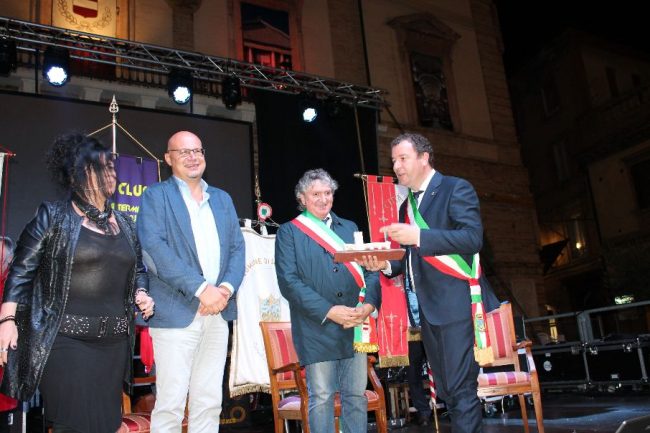 GEMELLAGGIO-SCIGLIANO-IMG_3330-650x433