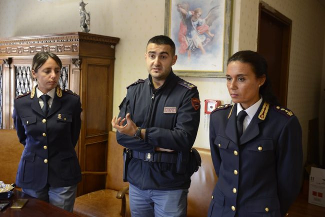 polizia-abbate-di-giuseppe-pascucci2-650x433