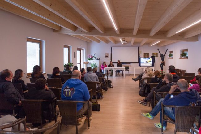 MARCHE-IMPRESA-8188-650x433