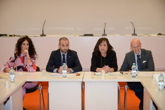 Confindustria_Scuola_FF-2-650x434
