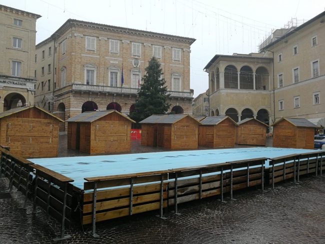 pista_pattinaggio_macerata-4-650x488