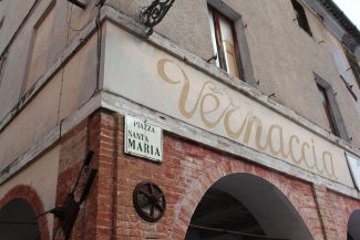 serrapetrona-piazza