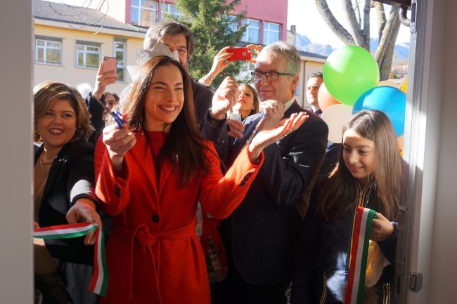 Il-taglio-del-nastro-2-650x433