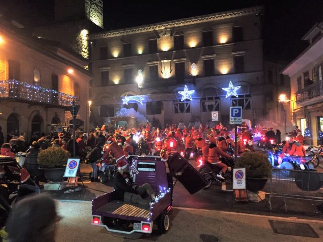 babbi-natale-in-moto-3-650x488