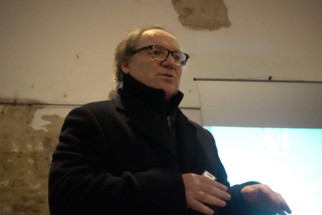 circolo-fotografico-provincia-di-macerata-magazzini-uto-4-650x434