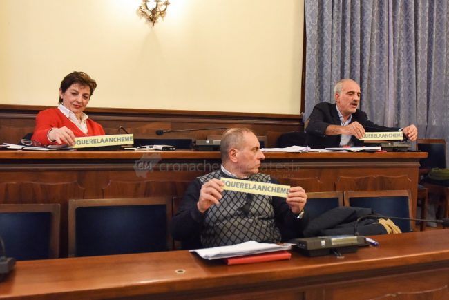 consiglio-comunale-dicembre-2918-franco-silenzi-corvatta-civitanova-FDM-4-650x434