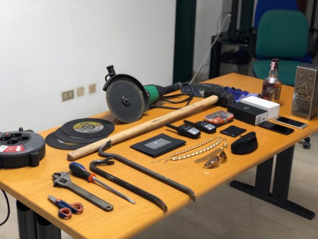 operazione-arnesi-scasso-inseguimento-camerino-2-650x488