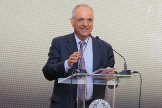 Francesco-Adornato-3-325x217