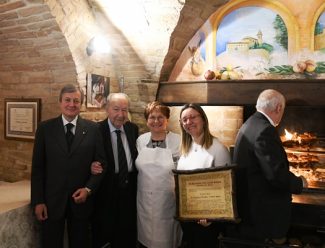 accademia-cucina-loro-piceno-1-325x248