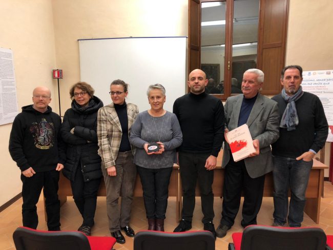 avis-cingoli-consegna-libro-avis