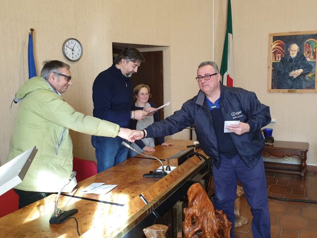 consegna-chiavi-appartamenti-erap-sarnano-6-650x488