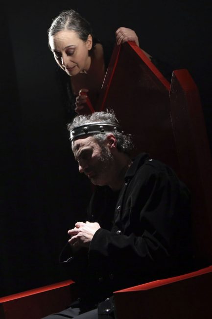 macbeth-9-433x650
