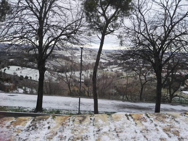 macerata-neve-4-gennaio-4-650x488
