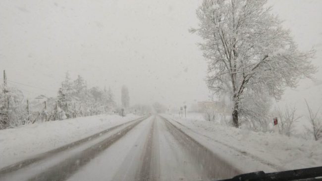 neve-11-gennaio-camerino-sfercia-3-650x366