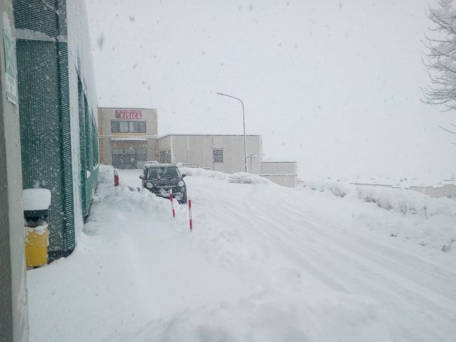 neve-11-gennaio-camerino3-650x488