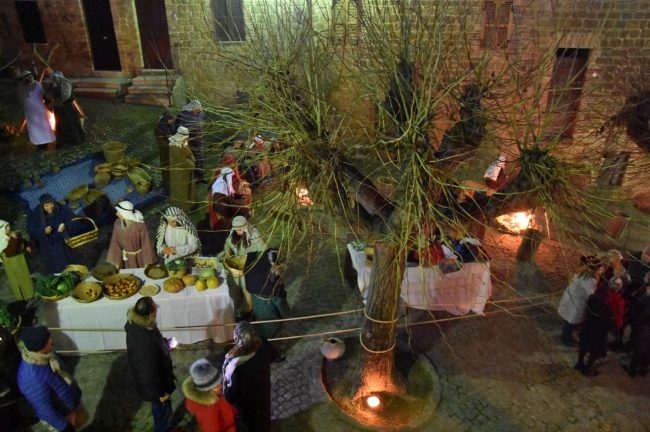 presepe-gualdo-1-650x432