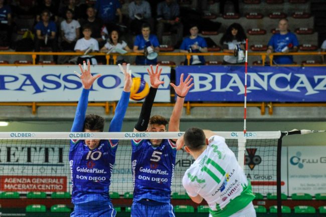 PallavoloMacerata_GoldenPlastPotentino_FF-8-650x433