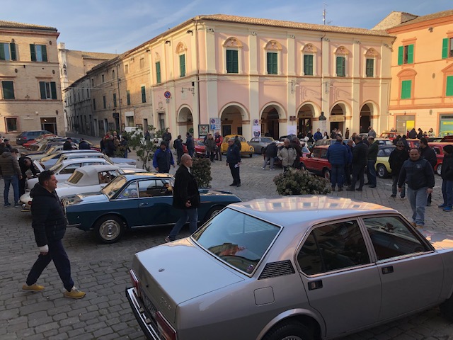 auto-di-epoca-pollenza-2