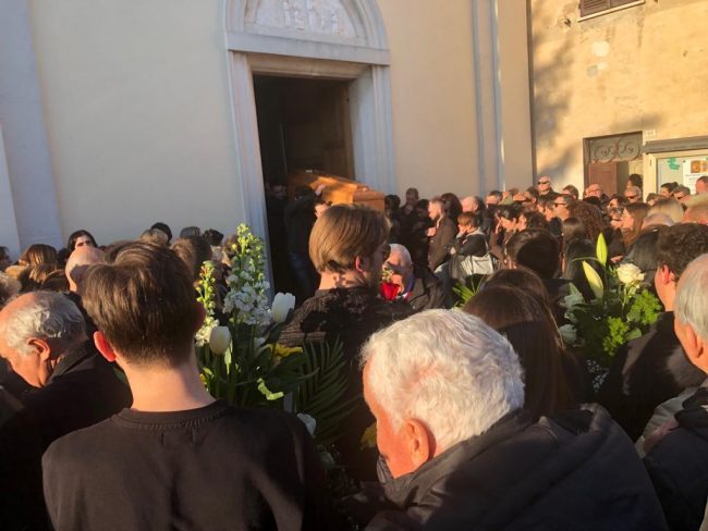 funerale-daniele-beccacece
