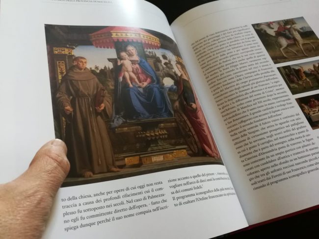 libro-tesori-della-provincia-di-macerata-2-650x488