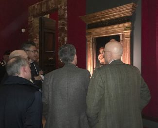 visita-studiosi-mostra-lotto-1-325x264