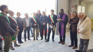 centro-riuso-castelraimondo-5-325x183