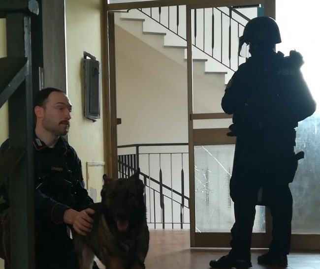 operazione-carabinieri-river-village-4-e1551795228520-650x547