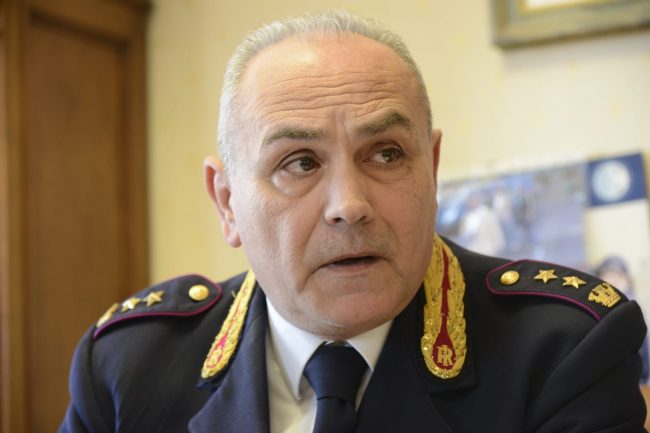 operazione-test-ufficio-immigrazione-1-650x433