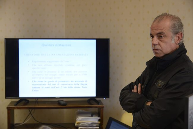 operazione-test-ufficio-immigrazione-5-650x433