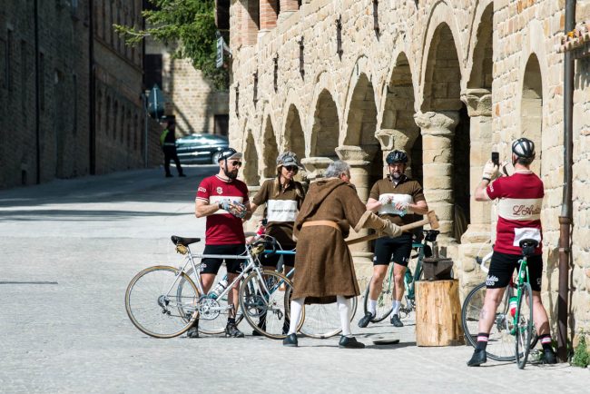 Ciclocolli_Storica_2018_Domenica-i-ristori-SanGinesio_2-650x434