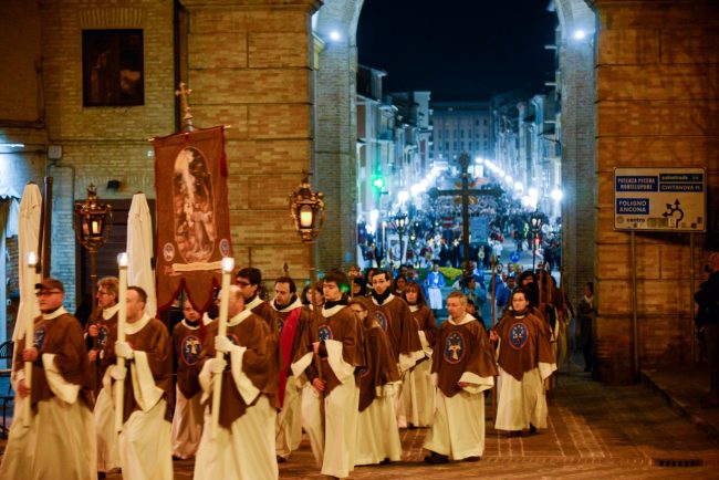 Processione_VenerdiSanto_FF-12-650x434