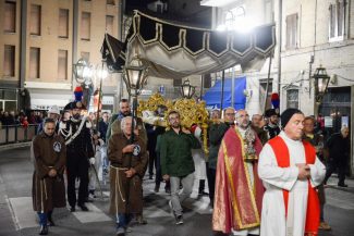 Processione_VenerdiSanto_FF-5-325x217
