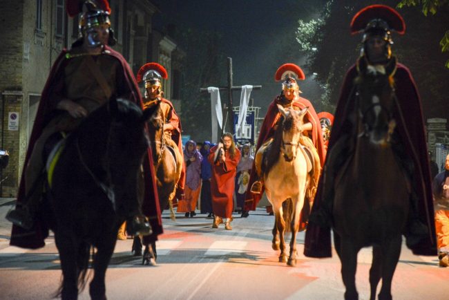 Processione_VenerdiSanto_FF-8-650x434