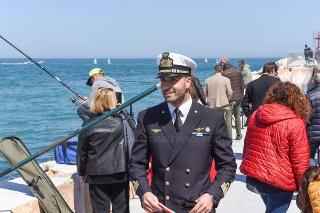 apertura-banchina-pesca-sportiva-piacentini-porto-civitanova-FDM-2-650x434