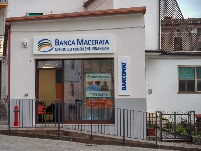 banca-macerata-fiuminata-54-650x488