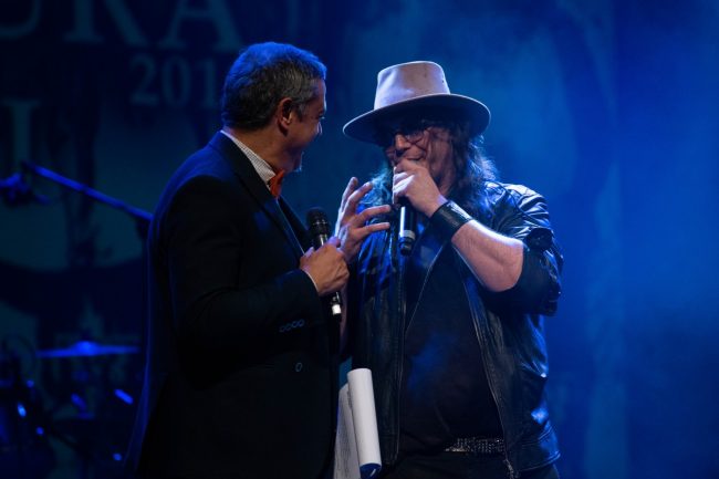 concerto-finalisti-musicultura-2019-teatro-persiani-recanati-gianluca-grignani-foto-ap-19-650x433
