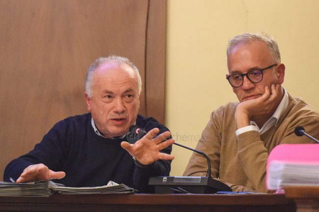 consiglio-comunale-maggio19-morosi-ciarapica-civitanova-FDM-650x433