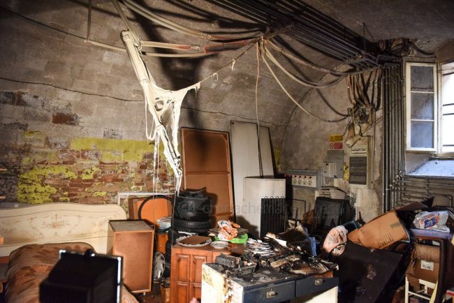 vdf-incendio-palazzo-potenza-picena-FDM-6-650x434