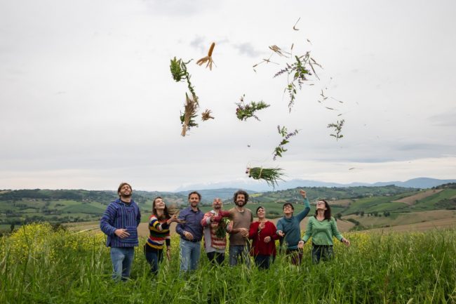 Foto-gruppo-Marche