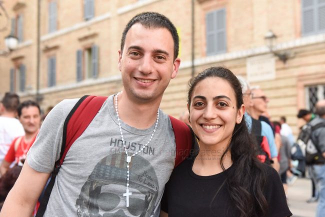 testine-pellegrinaggio-macerata-loreto-2019-sara-e-andrea-FDM-650x434