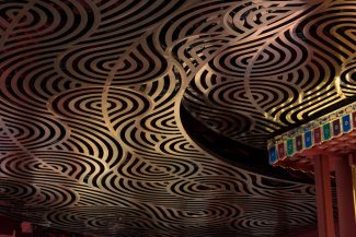 02_Jikido-Hall_tempio-Yakushiji_iGuzzini_ph_Toshio-Kaneko-325x217