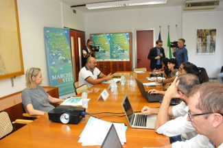 MarcheInvita_01-325x216