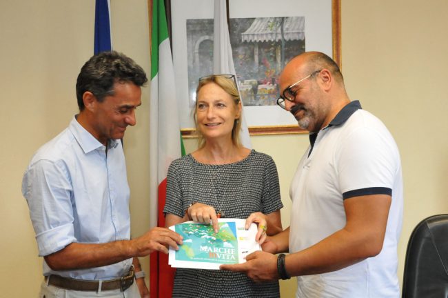 MarcheInvita_04-650x432