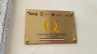 la-targa-ospitalita-italiana